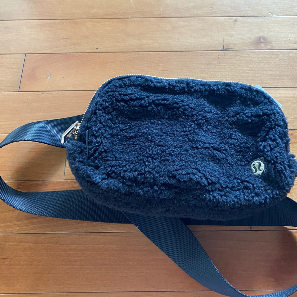 Lululemon Fleece Belt Bag